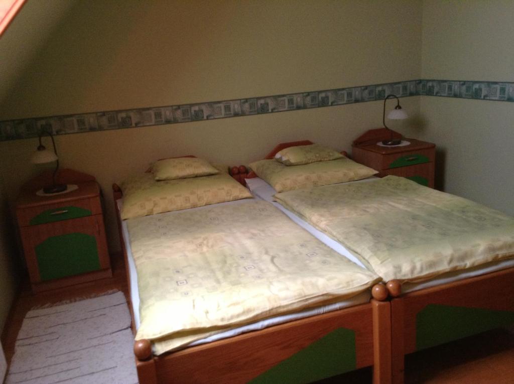 Fonix Fogado Hotel Lenti Phòng bức ảnh